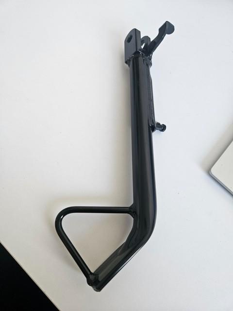 Genuine, Nos, 03-06 Suzuki An650 Burgman Side Stand. 42310-10g00