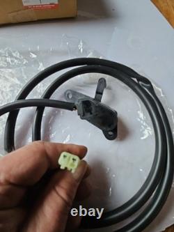 Genuine Suzuki Outboard Sender Set, Trim 34804-99E00 NOS OEM R2S3