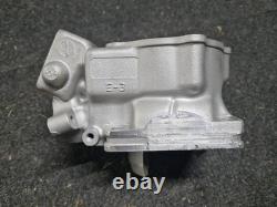 NEW aprilia Rs250 SUZUKI RGV250 NOS cylinder Barrel NEW aprilia Rs250 SUZUKI RGV250 NOS cylinder Barrel