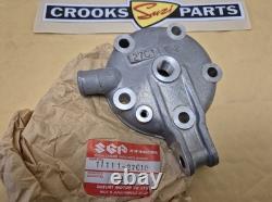 NOS 11111-27C10 RM125 L 1990 Genuine Suzuki Cylinder Head NOS 11111-27C10 RM125 L 1990 Genuine Suzuki Cylinder Head