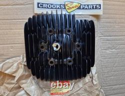 NOS 11111-41501 1978 / 1979 PE175 C / N Genuine Suzuki Cylinder Head