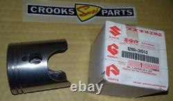NOS 12110-31002 GT750 / GT500 1976 / 1977 Genuine Suzuki Right Hand Std. Piston