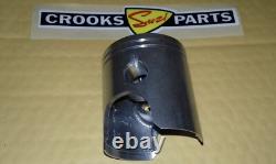 NOS 12110-31002 GT750 / GT500 1976 / 1977 Genuine Suzuki Right Hand Std. Piston