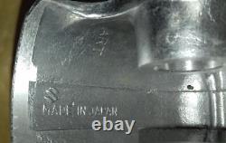 NOS 12110-41202 & 12140-41211 RM370 B 1977 Genuine Suzuki Std. Piston & Ring Set NOS 12110-41202 & 12140-41211 RM370 B 1977 Genuine Suzuki Std. Piston & Ring Set