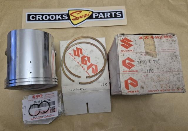 Nos 12110-41791 & 12140-41791 Rm370 +. 75mm Genuine Suzuki Piston & Ring Set