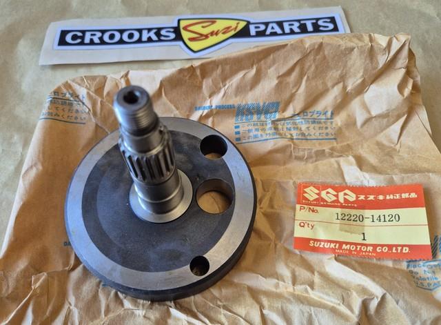 Nos 12220-14120 1983 Rm125 D Genuine Suzuki Right Hand Crankshaft Half