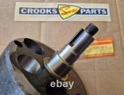 NOS 12221-14212 RM465 X 1981 Genuine Suzuki Right Hand Crankshaft Half NOS 12221-14212 RM465 X 1981 Genuine Suzuki Right Hand Crankshaft Half