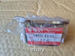 NOS 13150-05D00 1989 to 1992 RMX250 K/L/M/N Genuine Suzuki Reed Valve Assy