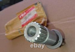 NOS 26211-05D01 RMX250 / RM250 / RM125 Genuine Suzuki Kickstart Shaft NOS 26211-05D01 RMX250 / RM250 / RM125 Genuine Suzuki Kickstart Shaft