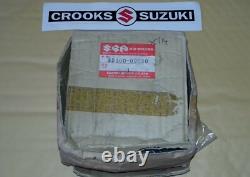 NOS 32100-02B20 RM80 1986 / 1987 Genuine Suzuki Magneto Assy NOS 32100-02B20 RM80 1986 / 1987 Genuine Suzuki Magneto Assy