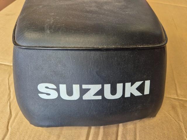 Nos 45100-02104-866 Early 1982 Cs50 Z Roadie Genuine Suzuki Seat With Marks