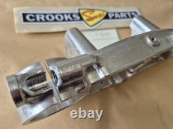 NOS 51311-01B00 RM125 1986 / 1987 Genuine Suzuki Steering Stem Head / Top Yoke