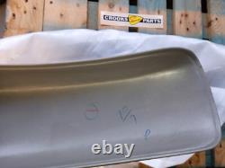 NOS 53111-46401-13L RM50 / DS80 C 1978 Genuine Suzuki Silver Front Mudguard NOS 53111-46401-13L RM50 / DS80 C 1978 Genuine Suzuki Silver Front Mudguard