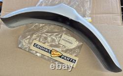 NOS 53111-46401-13L RM50 / DS80 C 1978 Genuine Suzuki Silver Front Mudguard