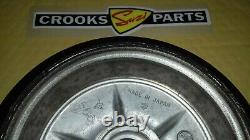 NOS 54110-41301 RM125 / RM250 / RM400 Genuine Suzuki Front Wheel Hub