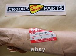 NOS 62120-01B40 1988 RM125 J Suzuki Shock Damper Rod Assy. Has damaged stopper NOS 62120-01B40 1988 RM125 J Suzuki Shock Damper Rod Assy. Has damaged stopper