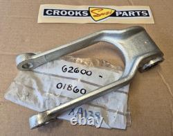 NOS 62600-01860 RM125 H/J 1987/1988 Rear Suspension Cushion Lever Rod Set
