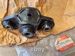 NOS 62601-01820 GS500 1991 to 2006 Suzuki Lower Rear Suspension Cushion Lever