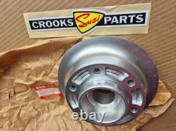 NOS 64611-40C00 GSX-R1100 / GSX-R750 Genuine Suzuki Rear Wheel Sprocket Carrier NOS 64611-40C00 GSX-R1100 / GSX-R750 Genuine Suzuki Rear Wheel Sprocket Carrier