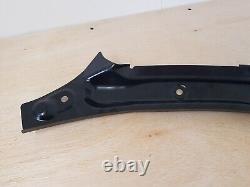 NOS Genuine Suzuki Swift Extension side body outer Left 64520-68L00-000