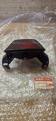 NOS OEM SUZUKI RG 500 GAMMA SUZUKI GSX-R 750 REAR LAMP ASSY NEW rare out stock