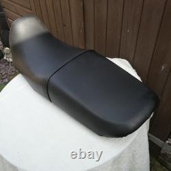 NOS Suzuki EN 125 EN125 Dual seat Unused NOS Suzuki EN 125 EN125 Dual seat Unused