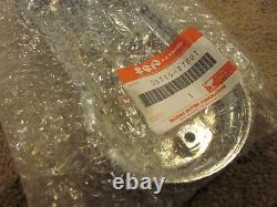 NOS Suzuki GT750 GT550 OEM Chrome Tail Light Backplate 74 76 35715-27691 41