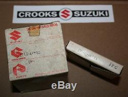 NOS Suzuki RM370 +. 25mm Suzuki Piston & Ring Set, 12110-41712 & 12140-41711
