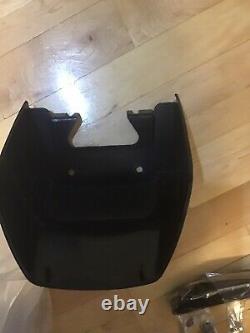 New Genuine Suzuki Gamma Rg500 Solo Seat And Mounting Hardware Nos