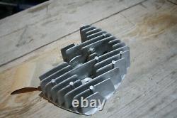 Nos 1969 1972 Suzuki T350 350 Rebel R/h Cylinder Head 11111-18600