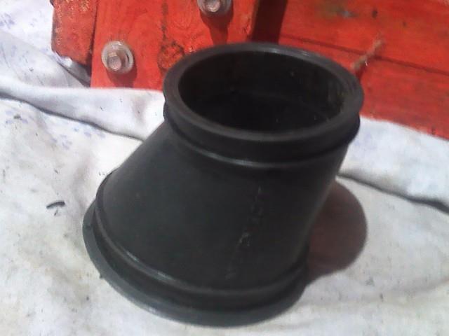 Nos 1976-78 Rm250 Rm370 Suzuki Air Cleaner Outlet Tube 13881-41100