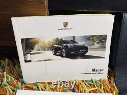 Nos? 2017 Porsche Macan Owners Manual +navi Pcm Info S Gts Turbo New Old Stock