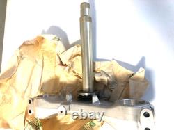 Nos Suzuki GSXR 600 GSX-R600 1996-2000 Front STEM, STEERING 51410-34E00