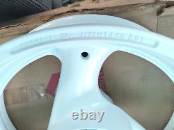 Nos Suzuki GSXR 750 GSX-R750 1988-1990 Wheel, rear (17xmt4.50) 64111-17C00-28W