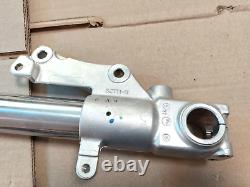 Nos Suzuki GSXR 750 GSX-R750 W 1993-1995 FRONT TUBE, INNER, R 51110-17E00