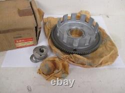 Nos Suzuki Gsx400 Gsx400f Gsx 400 1983 Clutch Basket Primary Drive 21200-33812