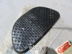 Nos Suzuki T20 Tc250 Fuel Tank Rubber Knee Pad 44251-11000