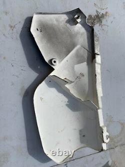 Nos Yamaha Dt125 Dt125r R/h Side Panel Cover MX 3bn-21721-40-98 White