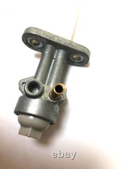 Nos genuine Suzuki RV125 DS80 DS100 DS GT 185 Gas Fuel Petcock 44300-28604