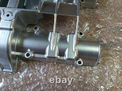 SUZUKII, OEM, NOS, GS1000, GS 1000, Cylinder Head, Cam Cover, part 11171-49000