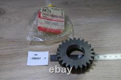 SUZUKI 24241-00A00 GEAR, 4TH DRIVE(NT24) NOS NEW genuine xx38682