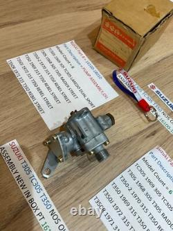 SUZUKI T350 T305 all NOS Oil Pump Assembly pt 16100-18010 IN ORIGINAL BOX