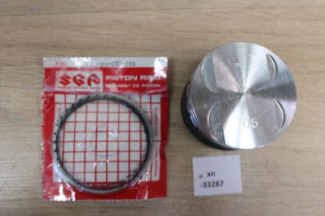 Suzuki 12100-49221-050 Piston Set(os0.5) Nos New Genuine Xn33287