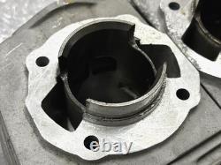 Suzuki 250 1969 T250 HUSTLER L/R Cylinder NOS Genuine 11210-18100&11220-18100
