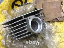 Suzuki 71-75 TC125 TC125R/J/K/L/M TS125 TS125R/J/K/L/M Cylinder NOS 11210-28000