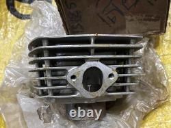 Suzuki 71-75 TC125 TC125R/J/K/L/M TS125 TS125R/J/K/L/M Cylinder NOS 11210-28000