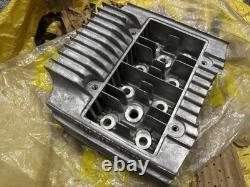 Suzuki 73-77 GT185 GT185K/L/M/A/B Cylinder Head NOS Genuine Japan 11111-36100