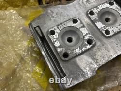 Suzuki 73-77 GT185 GT185K/L/M/A/B Cylinder Head NOS Genuine Japan 11111-36100