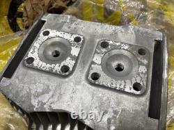 Suzuki 73-77 GT185 GT185K/L/M/A/B Cylinder Head NOS Genuine Japan 11111-36100