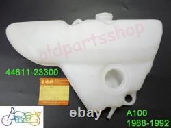 Suzuki A100 Oil Tank 1988-1992 NOS Classic A100 OIL TANK 2T TANK OEM 44611-23300